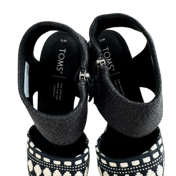 NWOT Toms Majorca Cutout Black Yarn Dye/ Global Woven Block Heel Sandals Size 5 - Picture 10 of 16